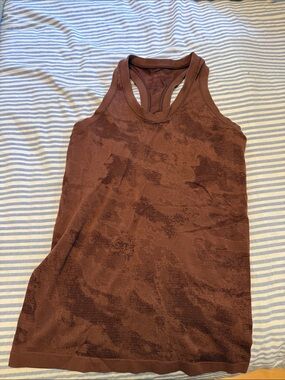 Athleta Momentum Seamless Brown Patterned Racerback Tank